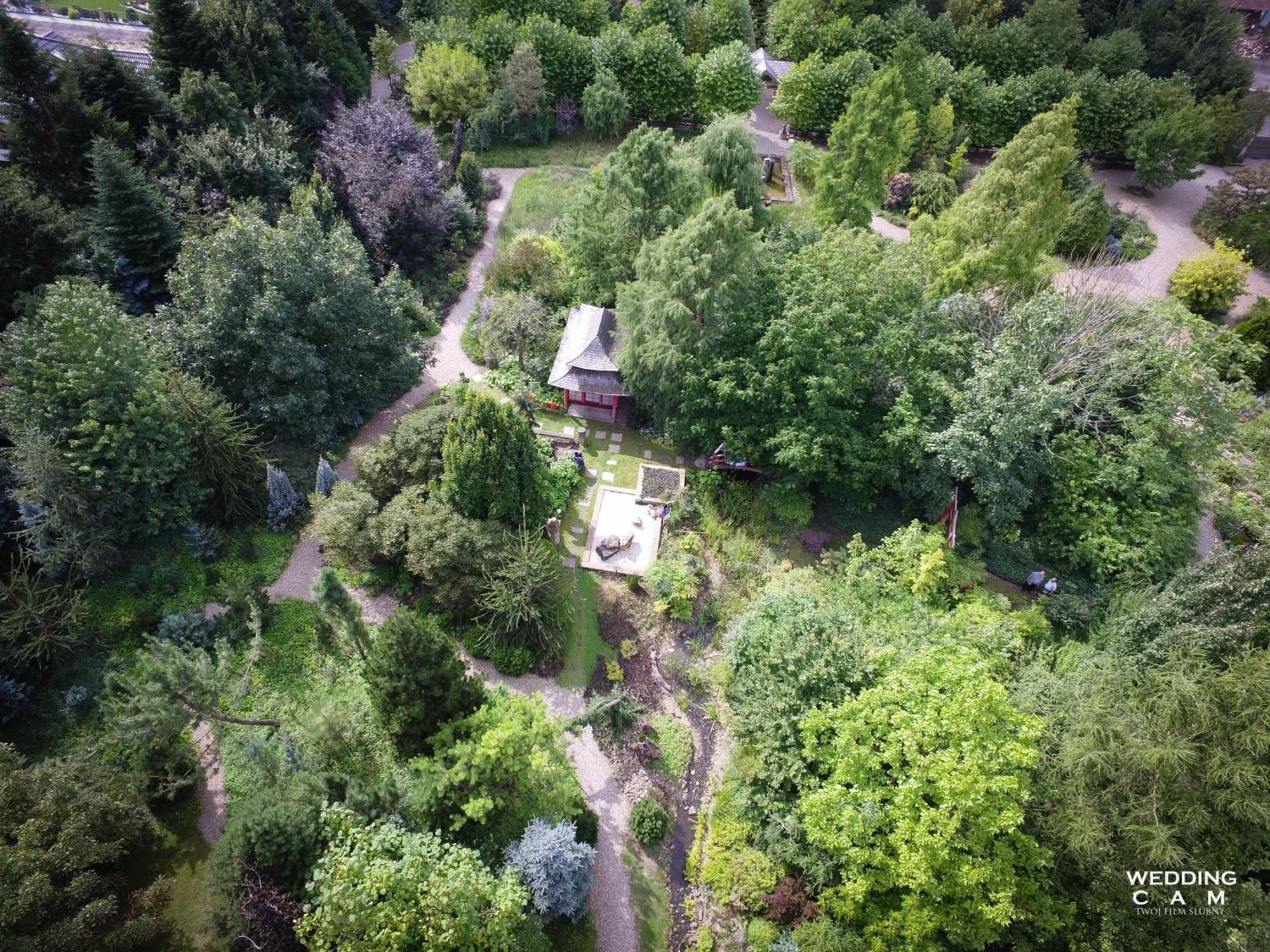 Dom W Starym Parku Hotel Biskupice  Buitenkant foto